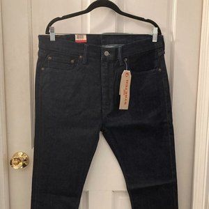 Levis 519